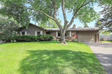 6941 Southdale Rd, Edina, MN 55435 - See Est. Value, Schools & More
