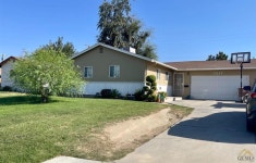 1517 Sidney Dr, Bakersfield, CA 93304 | MLS# 202109694 | Trulia