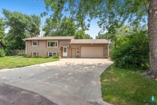 6504 W Oriole Cir, Sioux Falls, SD 57106 | MLS# 22505975 | Trulia 6504 W  Oriole Cir, Sioux Falls, SD 57106 | MLS# 22505975 | Trulia