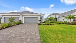 4592 Skysail Dr, Naples, FL 34120 | MLS# 225064246 | Trulia