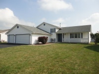 618 Cartwright Trl, Mchenry, IL 60050 | Trulia