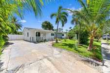 5574 Lake Geneva Drive, Lake Worth, FL 33461 - See Est. Value, Schools & More