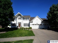 4628 Crestview Dr, Papillion, NE 68133 | MLS# 22212860 | Trulia