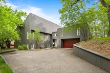 2925 Minnehaha Curv, Wayzata, MN 55391 | Trulia