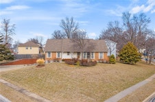 6922 Caenen Ave, Shawnee, KS 66216 | MLS# 2420691 | Trulia