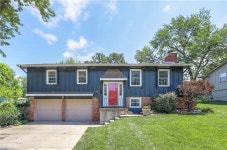 6735 NW Hilldale Dr, Kansas City, MO 64151 | MLS# 2555643 | Trulia