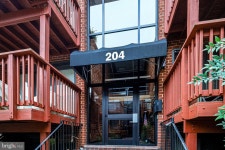 204 Skyhill Rd #10, Alexandria, VA 22314 | Trulia