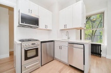 42 Grove St #5, New York, NY 10014 | Trulia