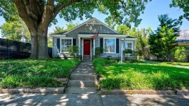 6237 Penrose Ave, Dallas, TX 75214 | MLS# 14657526 | Trulia