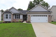 7056 Wade St, Waterford, MI 48327 | Trulia
