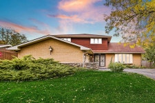 5761 Vial Pkwy, La Grange, IL 60525 | MLS# 11659921 | Trulia