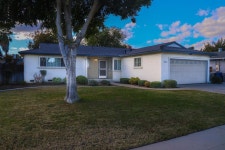 2562 Renn Ave, Clovis, CA 93611 | MLS# 584776 | Trulia