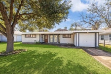 5125 Maple St, Bellaire, TX 77401 | MLS# 72863401 | Trulia