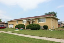 7950 McVicker Ave, Burbank, IL 60459 | MLS# 11179284 | Trulia