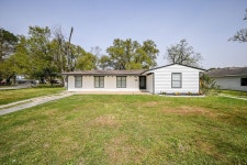 7471 Lakehurst Dr, Houston, TX 77087 | MLS# 36488756 | Trulia