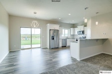 6964 Serpentine Dr, Lincoln, NE 68521 | MLS# 22424277 | Trulia