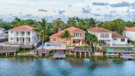 6822 NW 112th Ave, Doral, FL 33178 | MLS# A11825120 | Trulia
