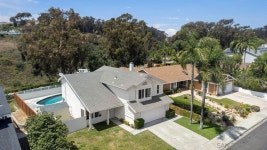 2722 Glasgow Dr, Carlsbad, CA 92010 | MLS# 230015694 | Trulia