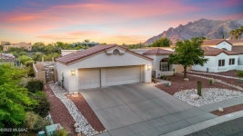 6729 N Shadow Run Dr, Tucson, AZ 85704 - See Est. Value, Schools & More 6729 N  Shadow Run Dr, Tucson, AZ 85704 - See Est. Value... 