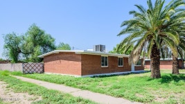6160 E 29th St, Tucson, AZ 85711 | MLS# 22202218 | Trulia