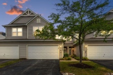 2863 Falling Waters Ln, Lindenhurst, IL 60046 | MLS# 12152593 | Trulia