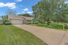 6639 SW Scathelock Rd, Topeka, KS 66614 | MLS# 240139 | Trulia