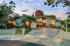 6381 E Sheri Ln, Long Beach, CA 90815 | Trulia 6381 E  Sheri Ln, Long Beach, CA 90815 | Trulia