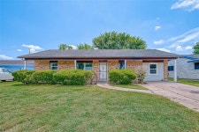 5834 Hirondel St, Houston, TX 77033 - See Est. Value, Schools & More