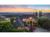 7255 SW Ascot Ct, Portland, OR 97225 | MLS# 23506611 | Trulia