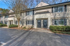 6940 Roswell Rd #E12, Atlanta, GA 30328 | MLS# 7493965 | Trulia