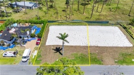 7168 Vassar DR, Fort Myers, FL 33908 | MLS# 225039017 | Trulia