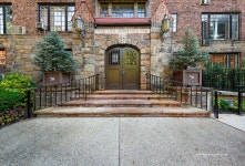 20 Continental Ave #1L, Forest Hills, NY 11375 | Trulia