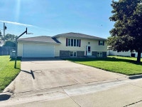 2659 E 12th Ave, Columbus, NE 68601 | MLS# 20250329 | Trulia 2659 E  12th Ave, Columbus, NE 68601 | MLS# 20250329 | Trulia