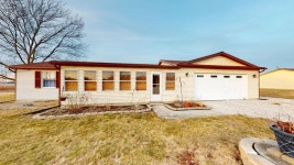 7579 W Camp Perry Western Rd, Oak Harbor, OH 43449 | MLS# 20230556 | Trulia 7579 W  Camp Perry Western Rd, Oak Harbor, OH 43449... 