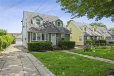 54 Ellison Ave, Westbury, NY 11590 | MLS# 3330697 | Trulia