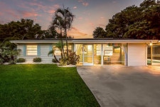 5948 Mirror Lake Rd, Sarasota, FL 34238 | MLS# A4655443 | Trulia