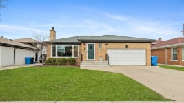 5660 N Rogers Ave, Chicago, IL 60646 | MLS# 12404550 | Trulia 5660 N  Rogers Ave, Chicago, IL 60646 | MLS# 12404550 | Trulia