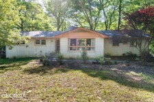 2746 Lanier Dr, Snellville, GA 30078 | Trulia