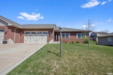 6804 N Grand Fir Dr, Edwards, IL 61528 - See Est. Value, Schools & More 6804 N  Grand Fir Dr, Edwards, IL 61528 - See Est. Value... 