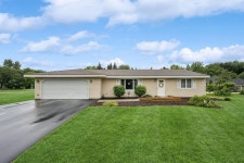 5731 Maves Trl SE, Prior Lake, MN 55372 | MLS# 6755319 | Trulia