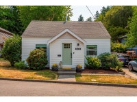 3634 SW Logan St, Portland, OR 97219 | MLS# 23307948 | Trulia