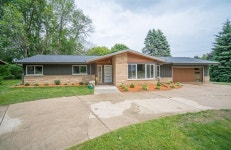 6918 N Range Line Rd, Glendale, WI 53209 - See Est. Value, Schools & More 6918 N  Range Line Rd, Glendale, WI 53209 - See Est.... 