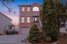 5787 Hylan Blvd, Staten Island, NY 10309 | MLS# 2405507 | Trulia