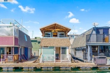 2394 Mariner Square Dr #B-6, Alameda, CA 94501 | MLS# 40969225 | Trulia