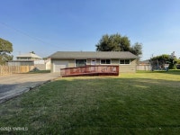 205 1/2 Cedar St, Grandview, WA 98930 | Trulia