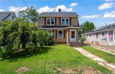 2676 Dixwell Avenue, Hamden, CT 06518 - See Est. Value, Schools & More