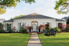 6926 Mill Falls Dr, Dallas, TX 75248 | MLS# 20900622 | Trulia