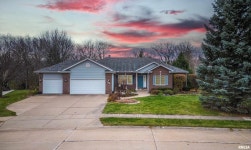 2673 Buckingham Ave, Bettendorf, IA 52722 | MLS# QC4238758 | Trulia