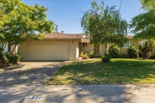 5336 Finsbury Ave, Sacramento, CA 95841 | MLS# 225060089 | Trulia