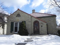 2748 N Sholes Ave, Milwaukee, WI 53210 - See Est. Value, Schools & More 2748 N  Sholes Ave, Milwaukee, WI 53210 - See Est. Value... 